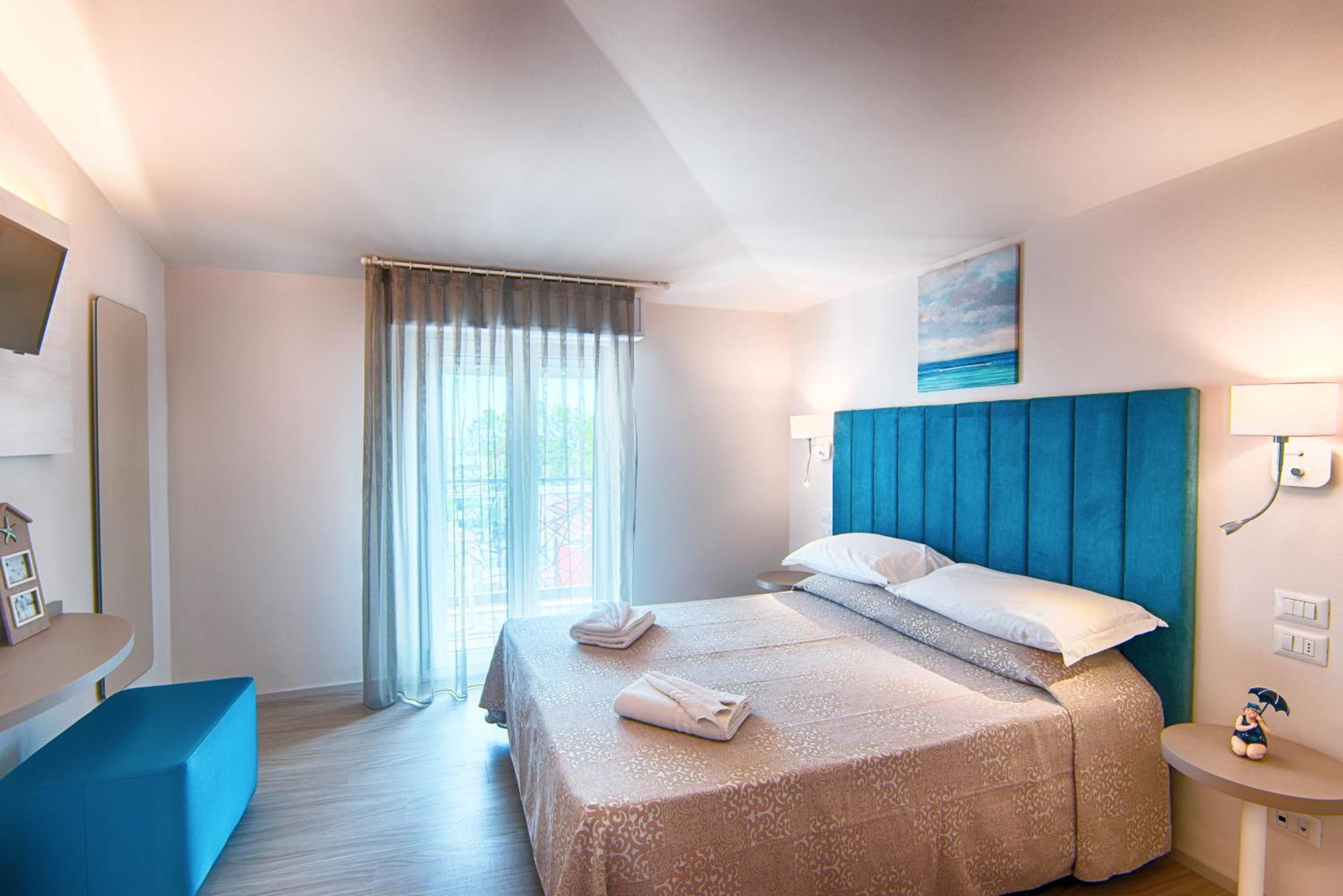 Villa Zavatta "B&B - Rooms & Apartments" Bellaria-Igea Marina Exterior photo